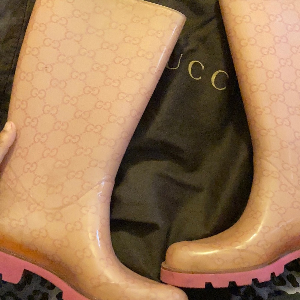 Gucci boots